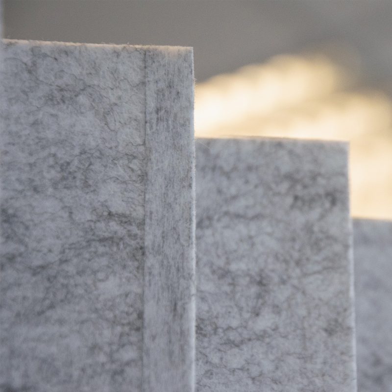 Detalle de las uniones modulares de la construcción de fieltro